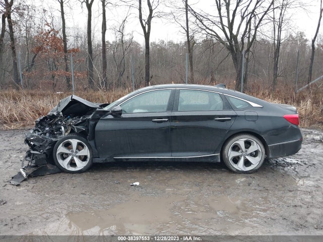 Honda Accord Touring 2018 1HGCV1F98JA100824 Image 14