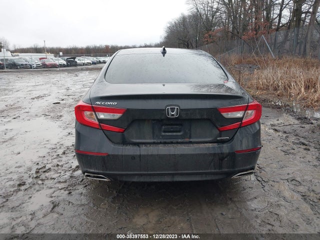 Honda Accord Touring 2018 1HGCV1F98JA100824 Image 16