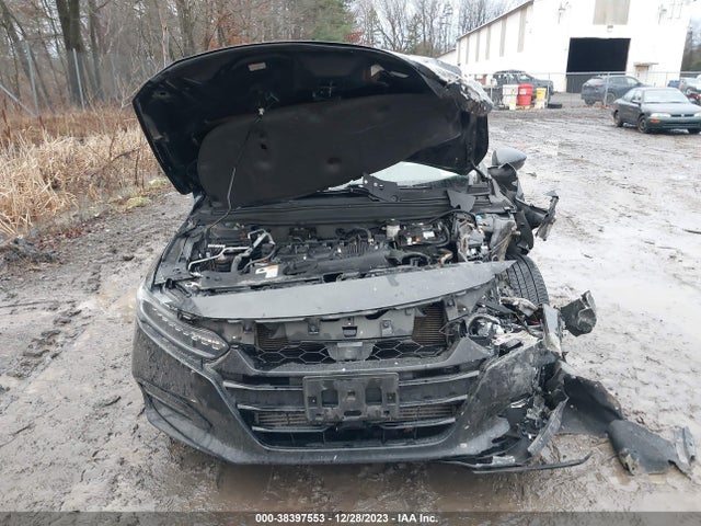 Honda Accord Touring 2018 1HGCV1F98JA100824 Image 6