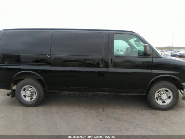 2017 CHEVROLET EXPRESS 2500 WORK VAN VIN: 1GCWGAFF2H1162337