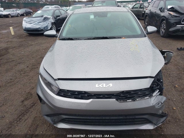 2023 KIA FORTE LXS VIN: 3KPF24AD1PE593754