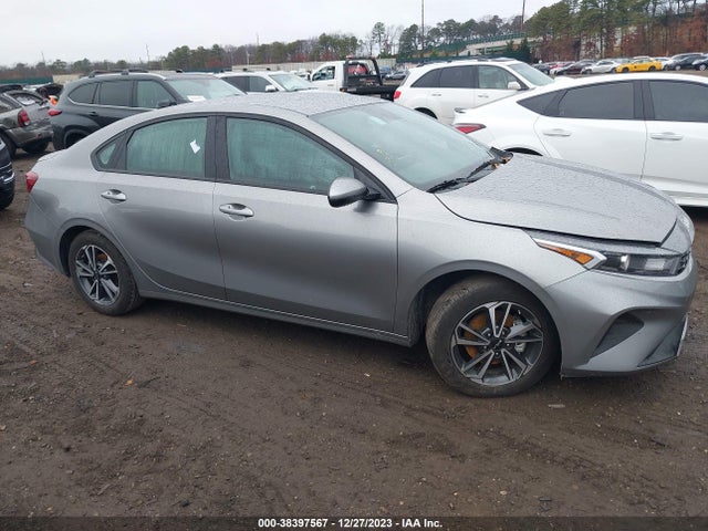 2023 KIA FORTE LXS VIN: 3KPF24AD1PE593754
