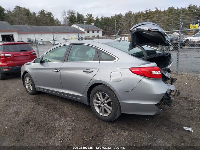 Hyundai SONATA SE 2015 5NPE24AF3FH169306 Image 3