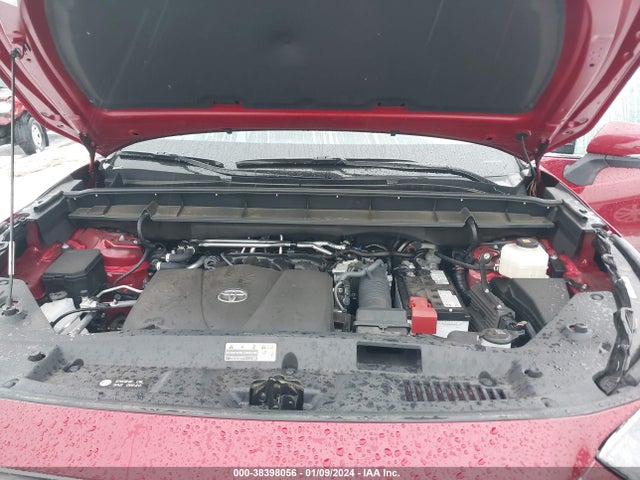 Toyota Highlander Xle 2022 5TDGZRBH0NS573223 Image 10
