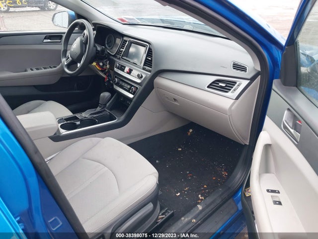 Hyundai SONATA SE 2019 5NPE24AFXKH768780 Image 5