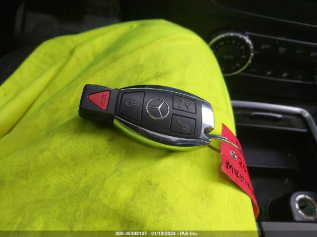 WDCGG8JB4FG410867 Mercedes-Benz Glk 350 4matic