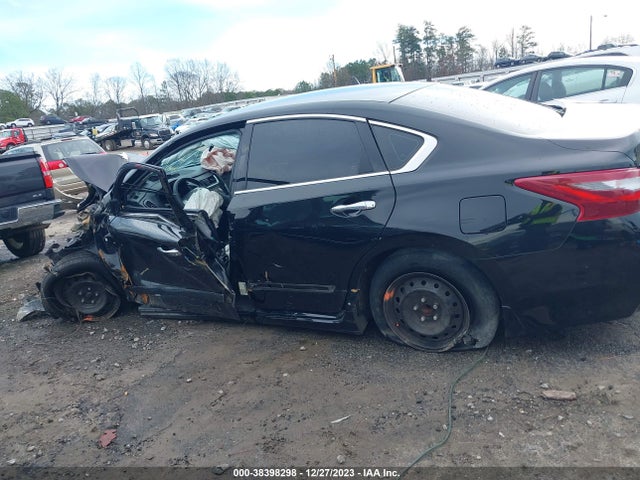 Nissan Altima 2.5 S 2018 1N4AL3AP5JC224914 Image 13