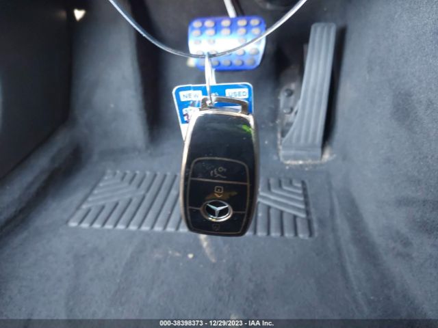 WDDZF6GB3JA380016 Mercedes-Benz E 400 4matic