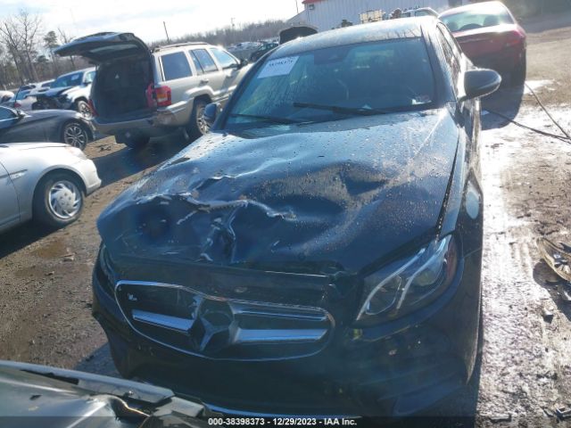 WDDZF6GB3JA380016 Mercedes-Benz E 400 4matic