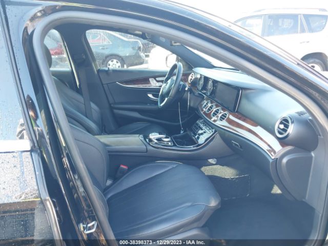 WDDZF6GB3JA380016 Mercedes-Benz E 400 4matic