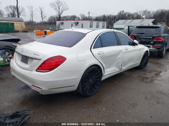 WDDUG8FB8FA136521 Mercedes-Benz S 550 4matic