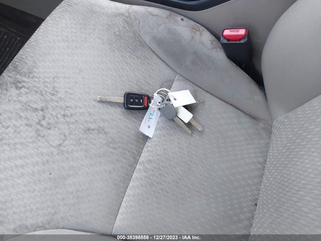 2014 HONDA CIVIC LX VIN: 19XFB2F55EE006183