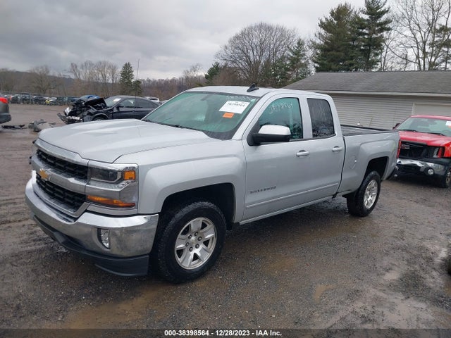 Chevrolet Silverado 1500 1lt 2018 1GCRCREH6JZ368598 Image 2
