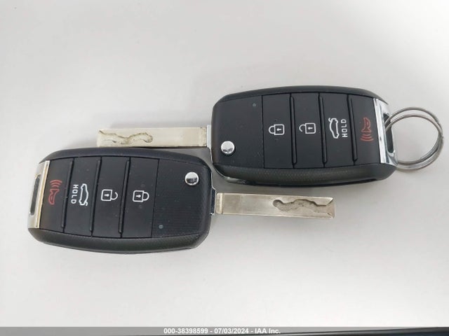 KIA RIO S 2020 3KPA24AD4LE329321 Image 11