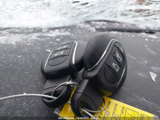 2019 MINI HARDTOP WMWXU1C52K2J02159 Photo 10