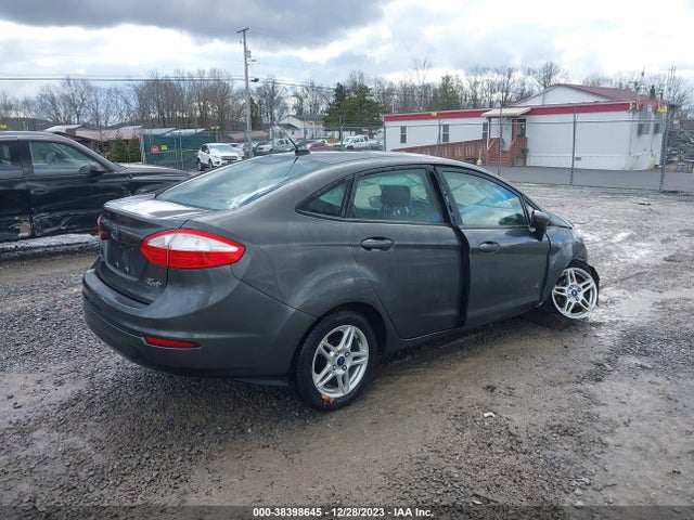 Ford FIESTA SE 2019 3FADP4BJ7KM155418 Image 4