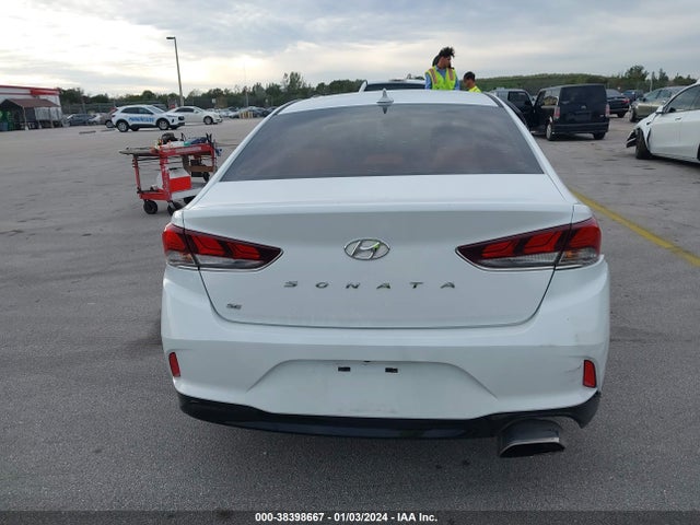 Hyundai SONATA SE 2019 5NPE24AF3KH741131 Image 16