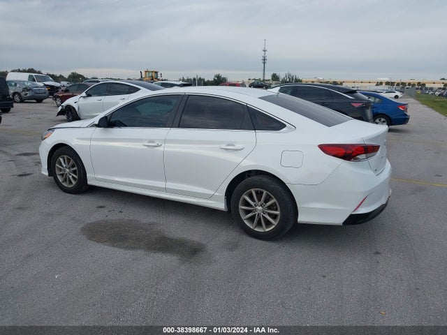 Hyundai SONATA SE 2019 5NPE24AF3KH741131 Image 3
