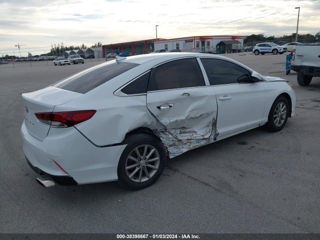 Hyundai SONATA SE 2019 5NPE24AF3KH741131 Image 4