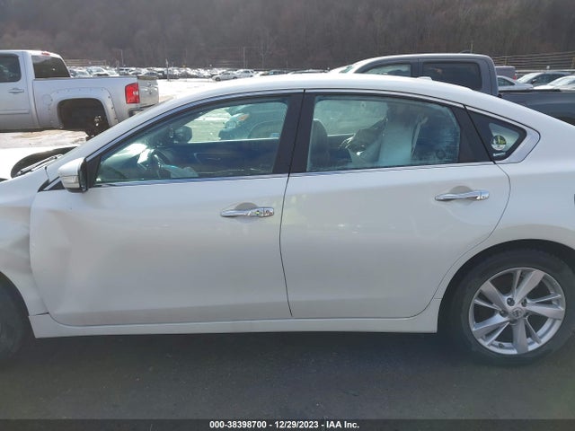 Nissan Altima 2.5 Sv 2015 1N4AL3AP3FC184064 Image 15