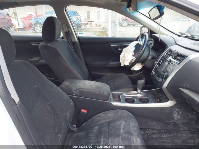Nissan Altima 2.5 Sv 2015 1N4AL3AP3FC184064 Image 5