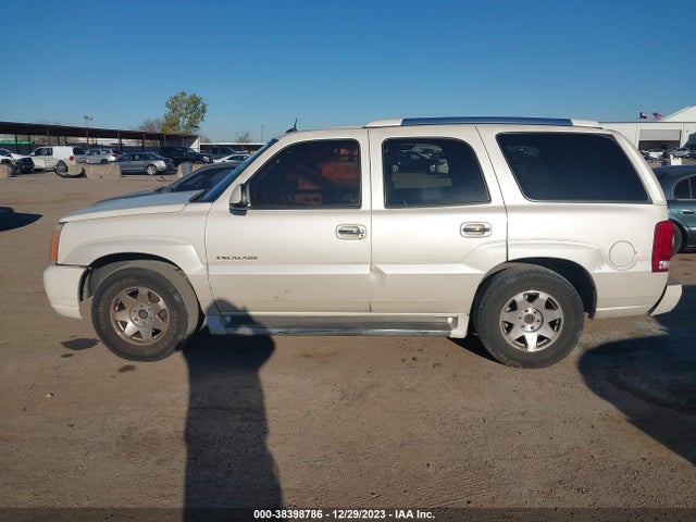 2004 CADILLAC ESCALADE STANDARD VIN: 1GYEC63T34R294186