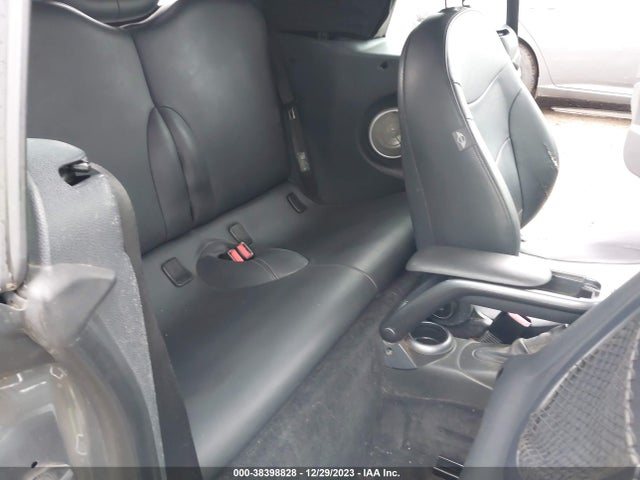 2006 MINI COOPER S WMWRH33526TF86393 Photo 7
