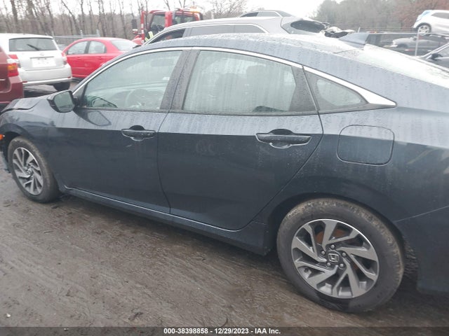 Honda CIVIC EX 2018 19XFC2F75JE202648 Image 14