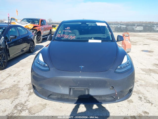 7SAYGDEE0PA117258 Tesla Model Y