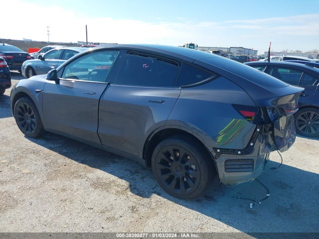 7SAYGDEE0PA117258 Tesla Model Y
