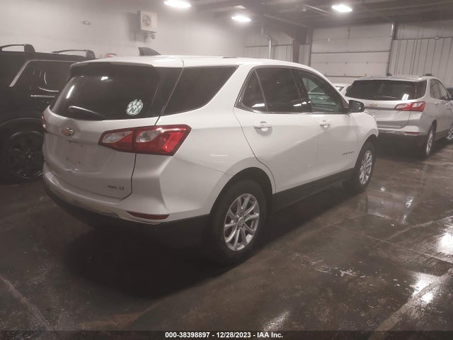 Chevrolet EQUINOX LT 2018 2GNAXSEV8J6256760 Image 4