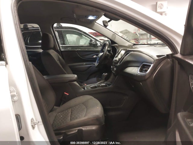 Chevrolet EQUINOX LT 2018 2GNAXSEV8J6256760 Image 5