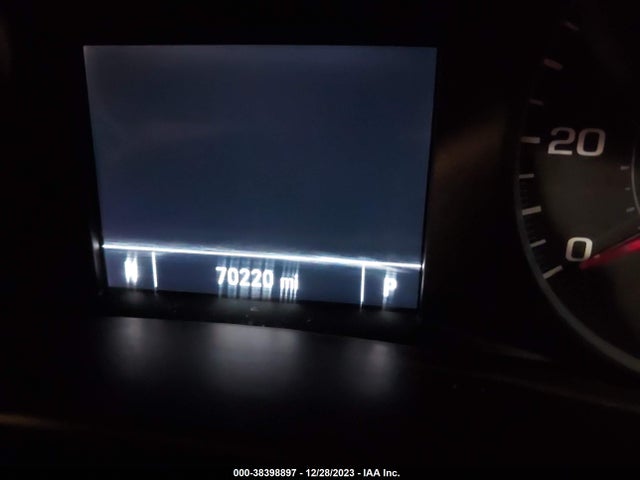 Chevrolet EQUINOX LT 2018 2GNAXSEV8J6256760 Image 7
