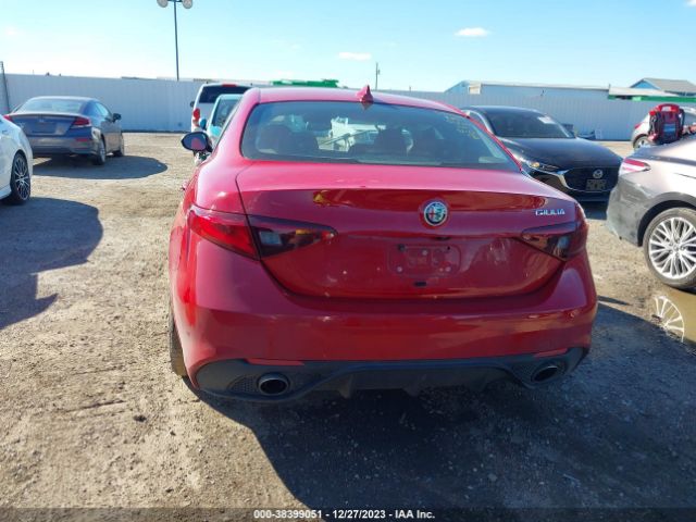 ZARFAECN6J7580705 Alfa Romeo Giulia Ti Sport Rwd