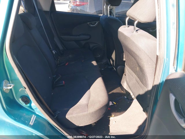 2012 HONDA FIT SPORT VIN: JHMGE8H52CC011145
