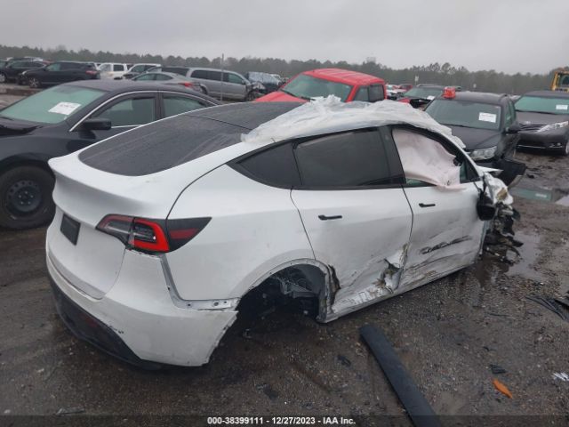 5YJYGDEEOMF118986 Tesla Model Y