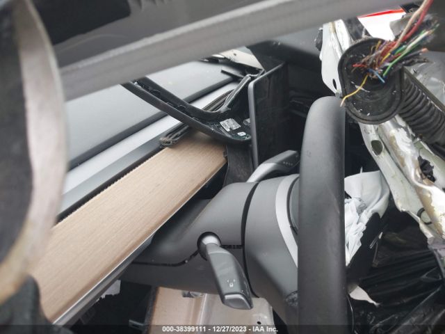 5YJYGDEEOMF118986 Tesla Model Y