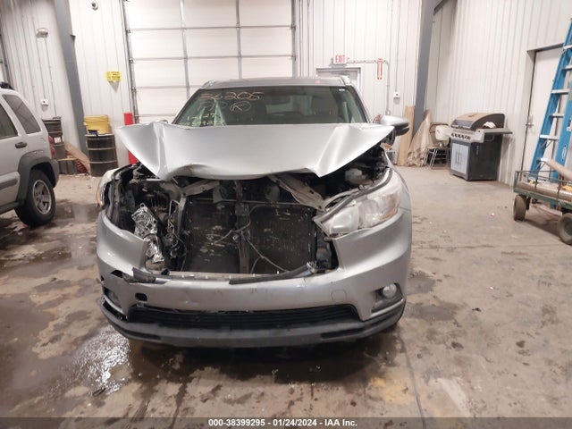 Toyota Highlander Xle V6 2015 5TDJKRFHXFS163843 Image 12