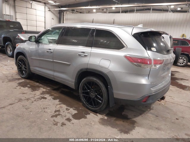 Toyota Highlander Xle V6 2015 5TDJKRFHXFS163843 Image 3