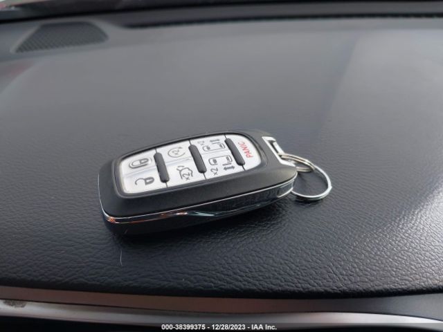 2018 CHRYSLER PACIFICA 2C4RC1BG7JR295202 Photo 10