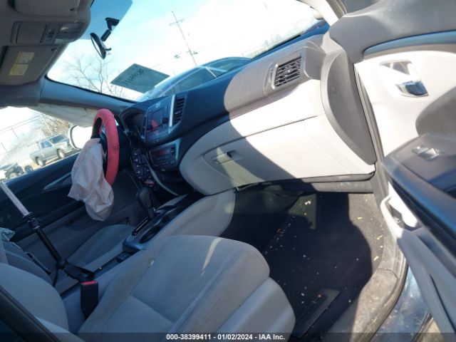 5FNYF5H12GB040538 Honda PILOT LX