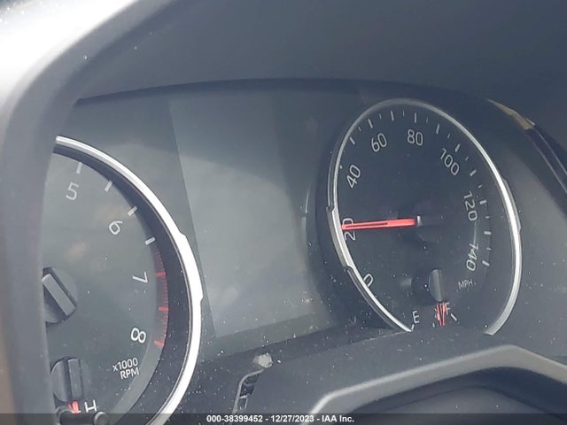 Toyota RAV4 LE 2019 2T3H1RFVXKC012454 Image 14