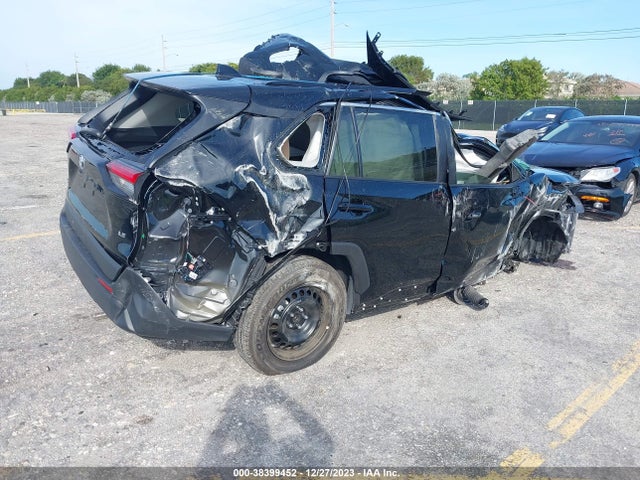 Toyota RAV4 LE 2019 2T3H1RFVXKC012454 Image 4