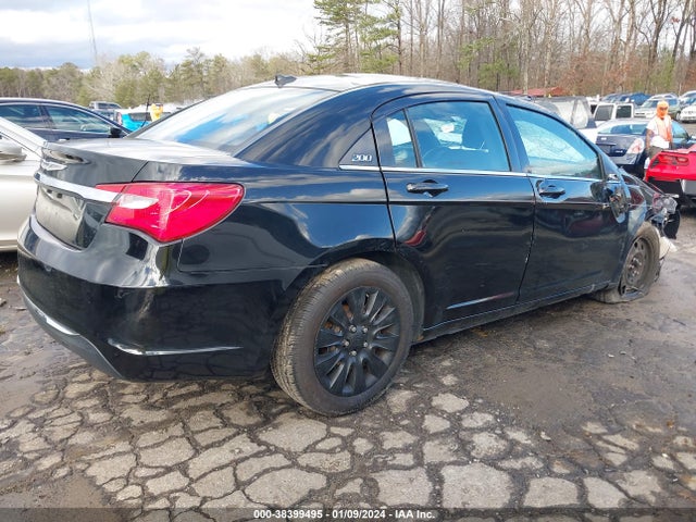 Chrysler 200 LX 2014 1C3CCBAG4EN137386 Image 4
