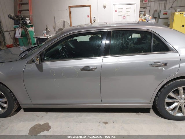 Chrysler 300 Limited Awd 2018 2C3CCAKG6JH302236 Image 14