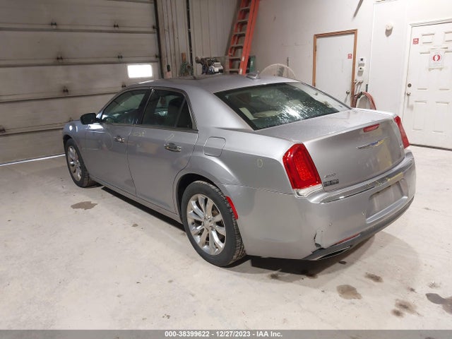 Chrysler 300 Limited Awd 2018 2C3CCAKG6JH302236 Image 3