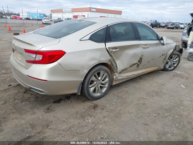 Honda ACCORD LX 2018 1HGCV1F19JA058982 Image 4