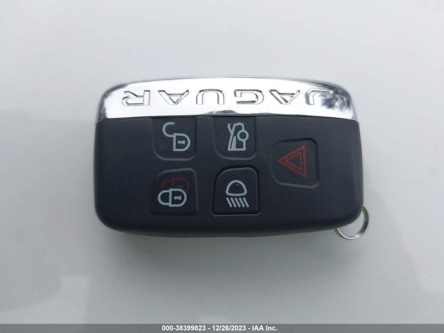 2014 JAGUAR XF SAJWA0ES2EPU16777 Photo 10