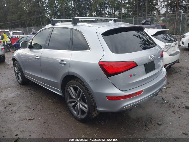 WA1CCAFP8GA117113 Audi Sq5 3.0t Premium Plus