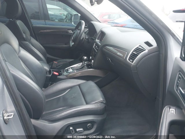 WA1CCAFP8GA117113 Audi Sq5 3.0t Premium Plus